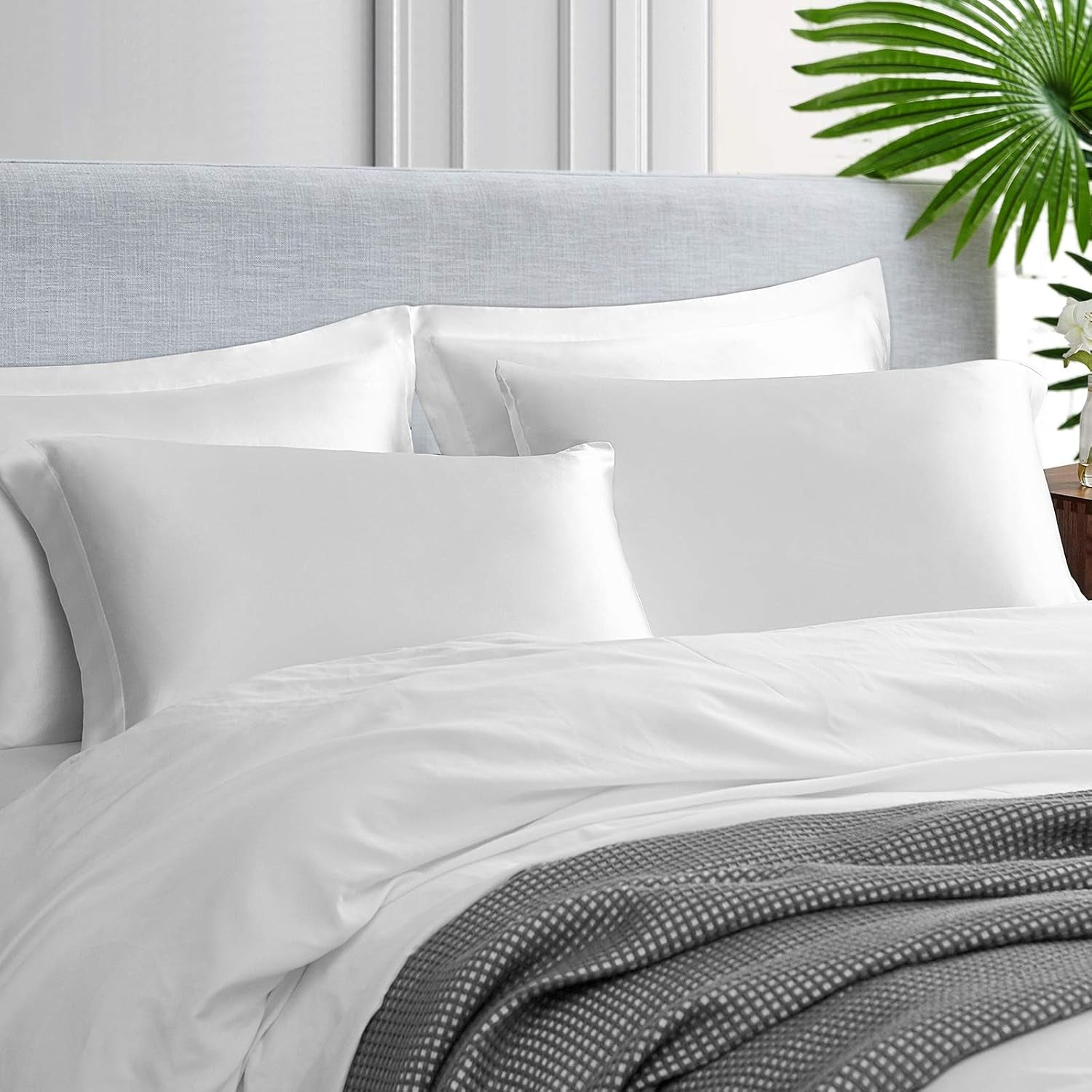 Satin Pillowcase Queen Set of 2, Soft Pillowcases for Hair and Skin Similar to Silk, White Pillow Cases 2 Pack with Envelope Closure, 20X30 Inches