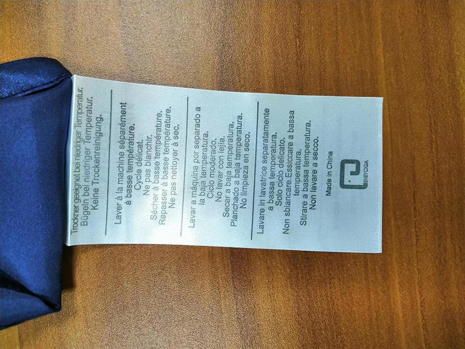 Satin Pillowcase Queen Set of 2, Soft Pillowcases for Hair and Skin Similar to Silk, White Pillow Cases 2 Pack with Envelope Closure, 20X30 Inches