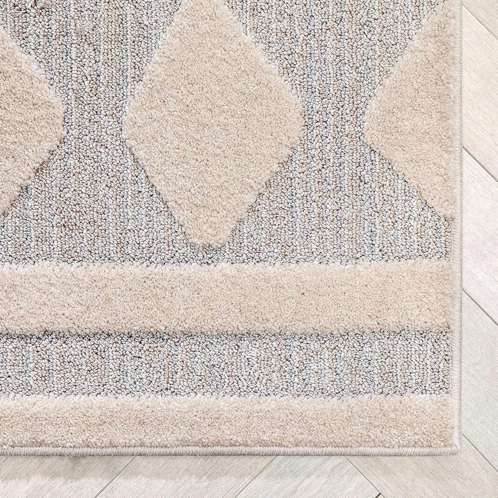 Harlow Zara Tribal Moroccan Diamond Pattern Beige High-Low 5'3" X 7'3" Area Rug